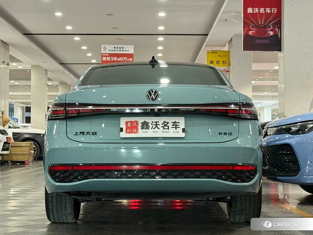 Volkswagen Passat id 4510637 из Китая 13