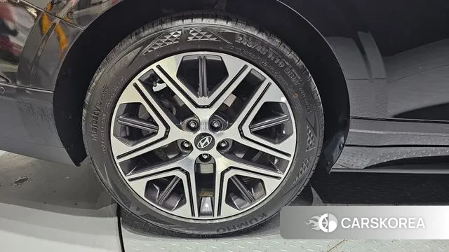 Hyundai Grandeur (GN7) id 3353475 из Кореи 15