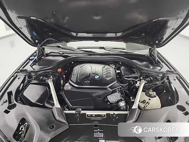 BMW 5 Series (G30) id 3385313 из Кореи 13