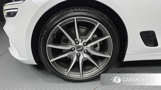 Genesis The New G70 id 3877984 из Кореи 15