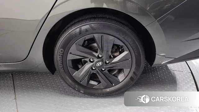 Hyundai Avante Hybrid (CN7) id 3504045 из Кореи 15