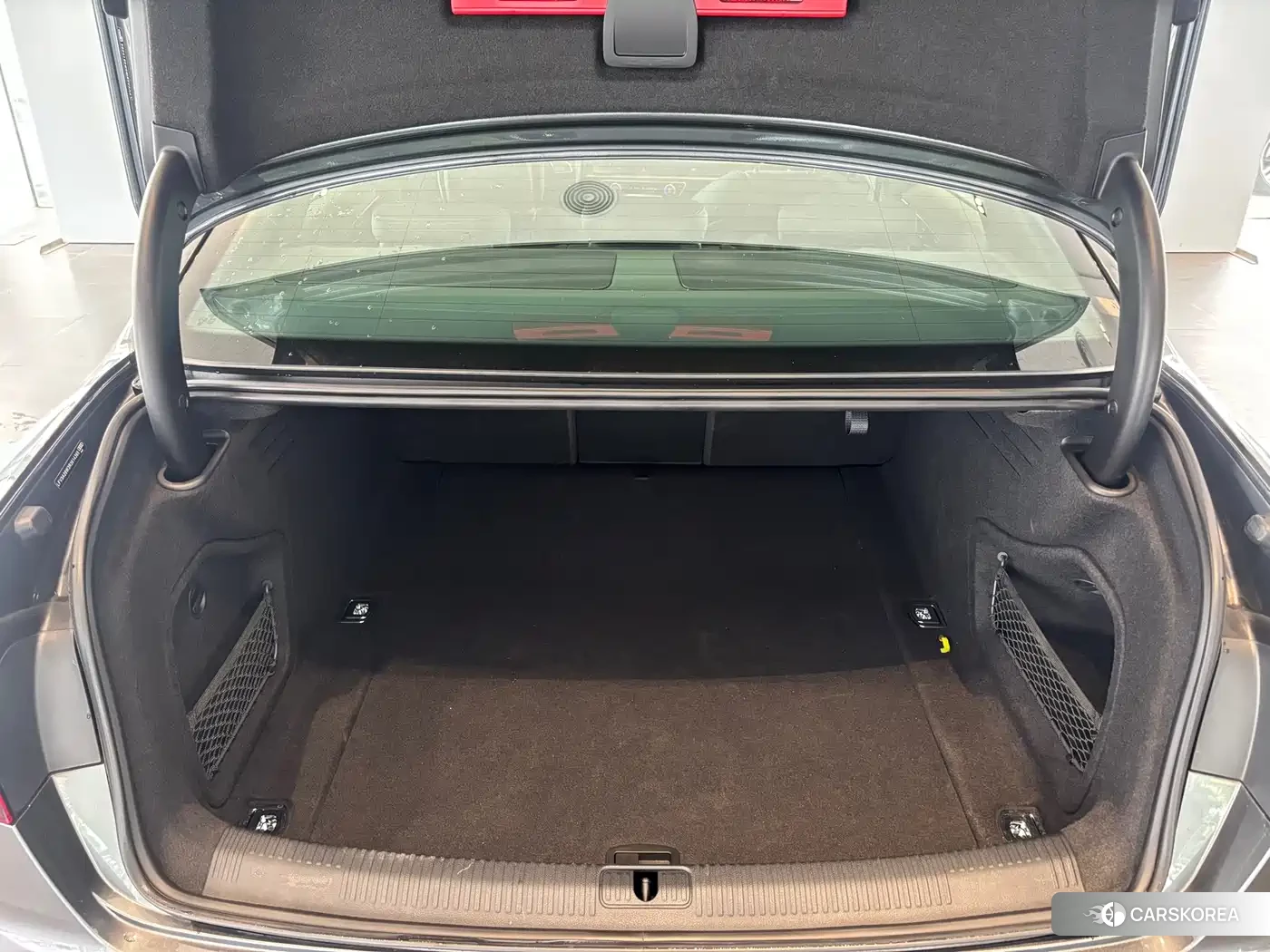 Audi A4L id 4546345 из Китая 10
