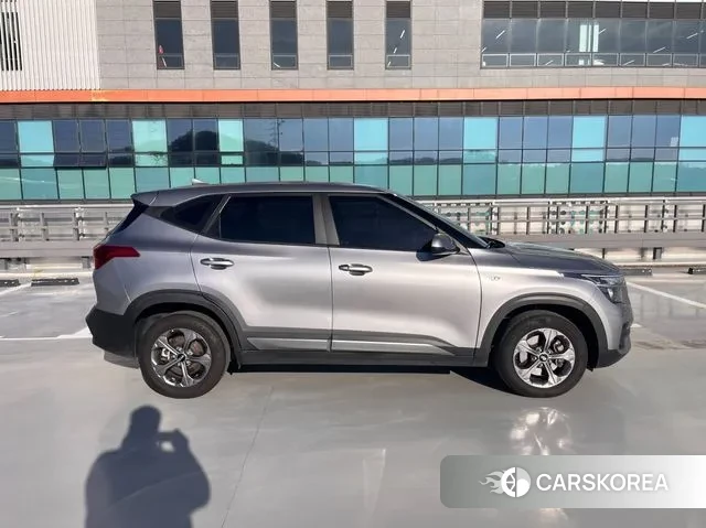 Kia Seltos id 3540028 из Кореи 15