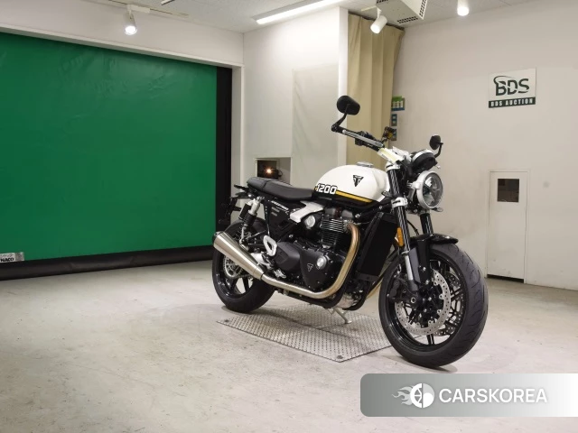 Triumph SPEED TWIN 2026 из Японии, фото 3