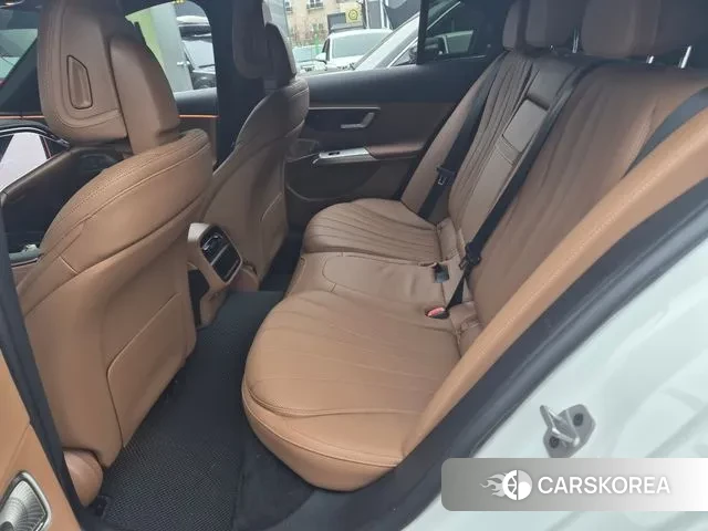 Mercedes-Benz E-Class W214 id 3477247 из Кореи 11