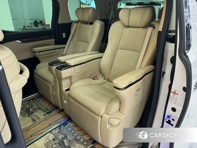 Toyota Elfa id 4274432 из Китая 16