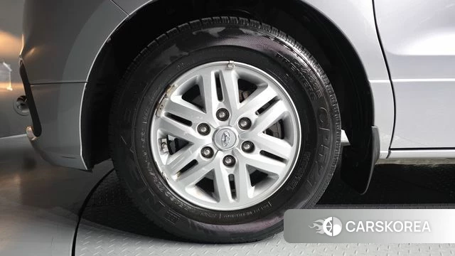 Hyundai The New Grand Starex id 4764443 из Кореи 29