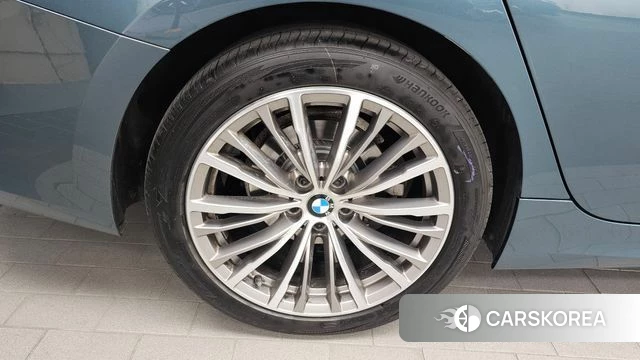 BMW 3 Series (G20) id 4836032 из Кореи 29