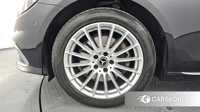 Mercedes-Benz E-Class W213 id 3615706 из Кореи 15