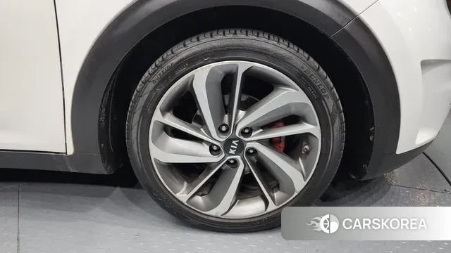 Kia Niro id 3386358 из Кореи 15