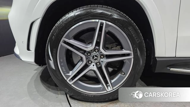 Mercedes-Benz GLS - Class X167 id 3827497 из Кореи 15