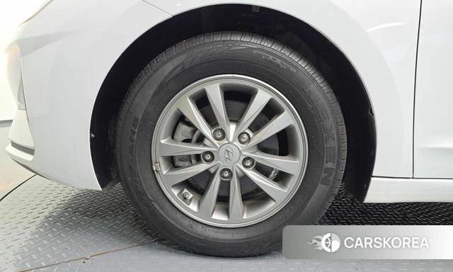 Hyundai The New Avante AD id 4937320 из Кореи 25