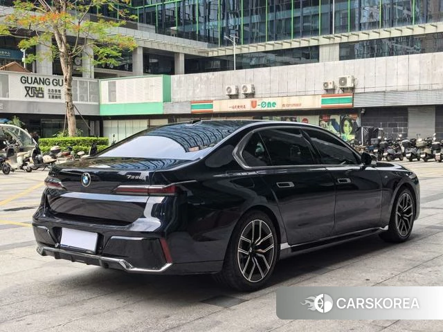 BMW 7 series id 4278331 из Китая 11