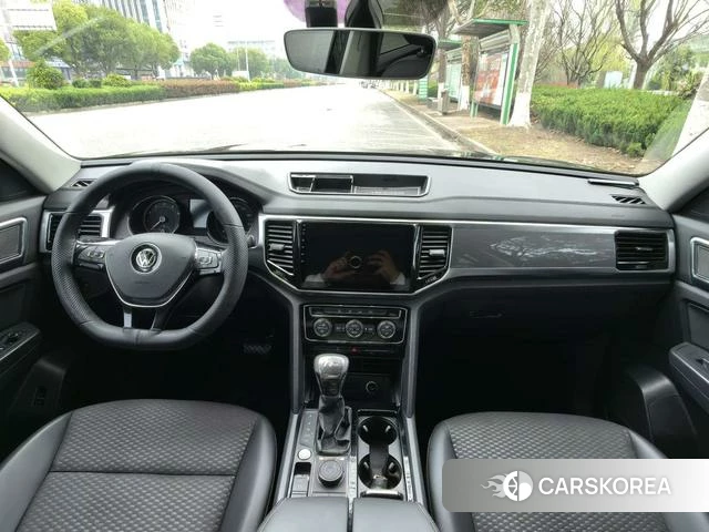 Volkswagen Tourang id 4209775 из Китая 10