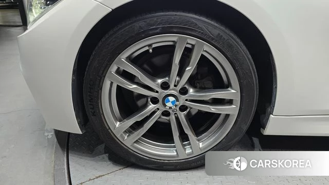 BMW 3 Series (F30) id 4638283 из Кореи 26