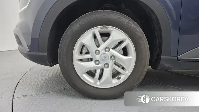 Hyundai Venue id 3746684 из Кореи 15