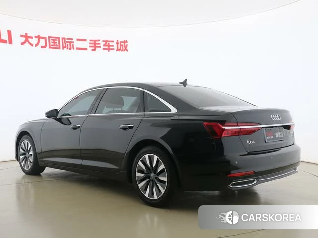 Audi A6L id 4263521 из Китая 10