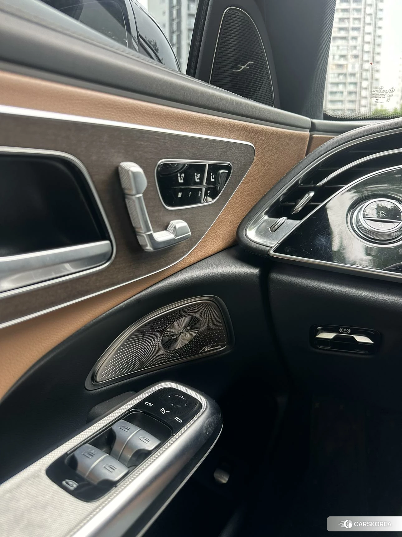 Mercedes-Benz E-class id 4468157 из Китая 8