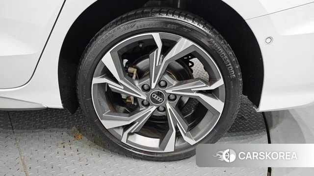 Audi A3 (8Y) id 3870852 из Кореи 15