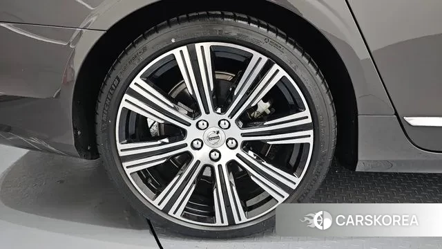 Volvo S90 id 3776586 из Кореи 15