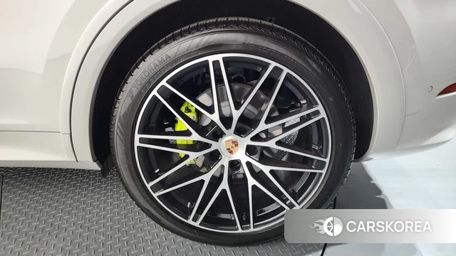 Porsche Cayenne (PO536) id 3817257 из Кореи 15