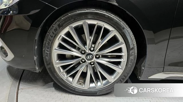Hyundai Grandeur IG id 3924827 из Кореи 15