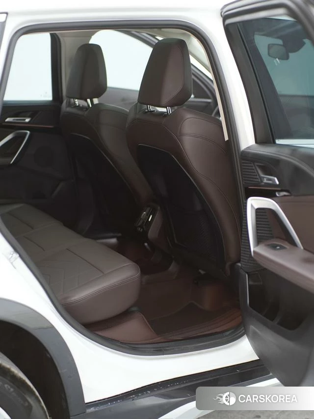 BMW X1 id 4279170 из Китая 26