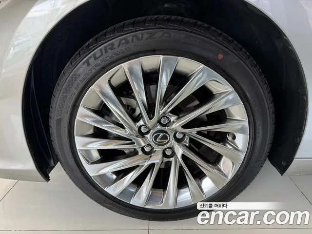 Lexus ES300h 7th generation id 2685364 из Кореи 15