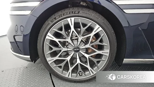 Genesis G90 (RS4) id 3462368 из Кореи 15