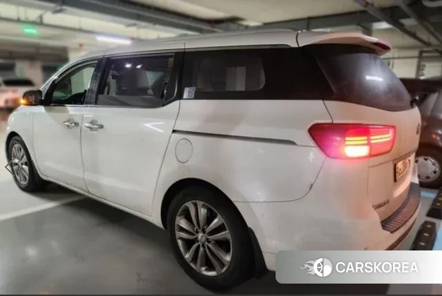 Kia All New Carnival id 3677704 из Кореи 12