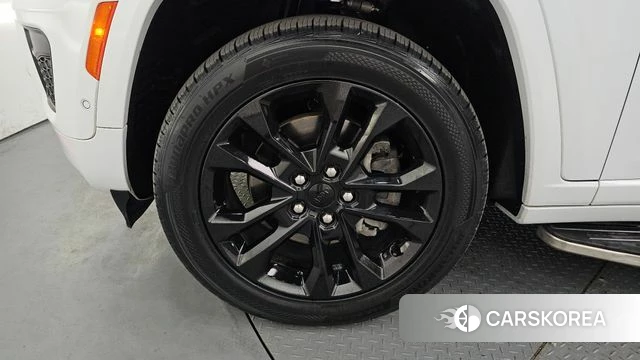 Jeep Grand Cherokee (WL) id 3922688 из Кореи 15