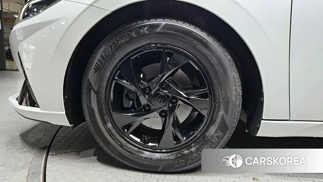 Hyundai Avante (CN7) id 3843334 из Кореи 15