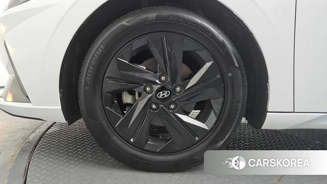 Hyundai Avante (CN7) id 4631478 из Кореи 15