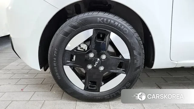 Kia The New Kia Ray EV id 3670189 из Кореи 15