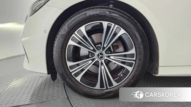 Mercedes-Benz E-Class W214 id 4744087 из Кореи 28