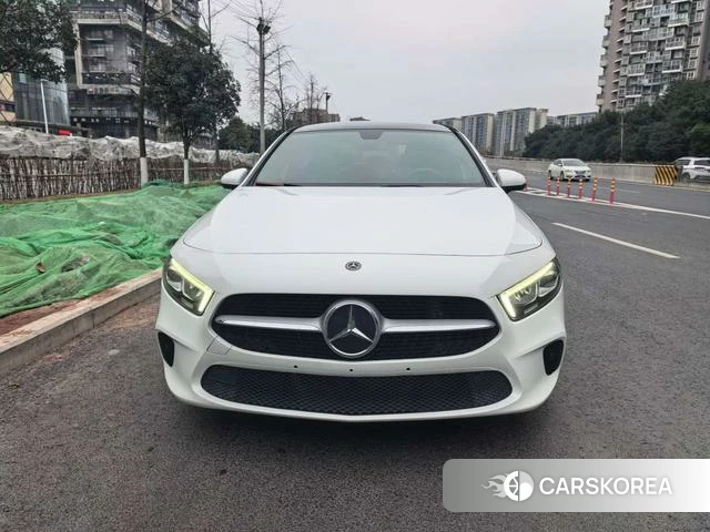 Mercedes-Benz Class A 2019 Белый из Китая, фото 6
