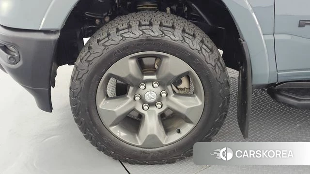 Dodge Lampicup id 4224647 из Кореи 25