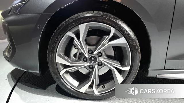 Audi A3 (8Y) id 4565479 из Кореи 26