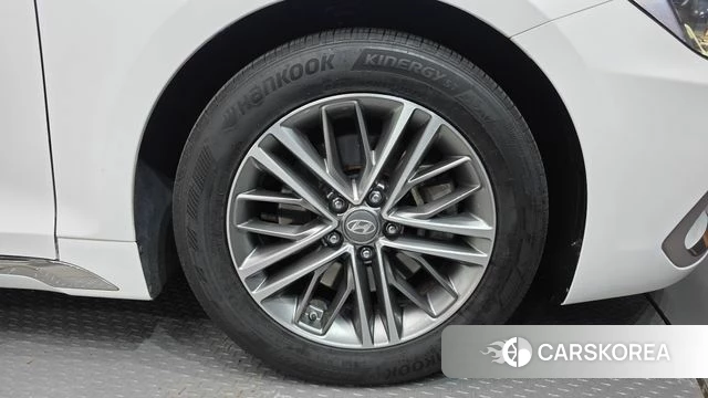 Hyundai Grandeur IG id 4339791 из Кореи 15