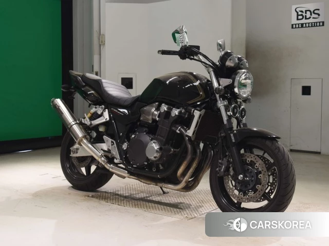 Проданный Honda CB1300SF 2011 из Японии, фото 5