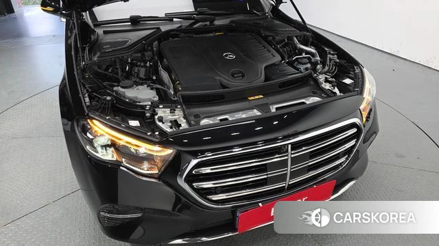 Mercedes-Benz E-Class W214 id 4762454 из Кореи 32
