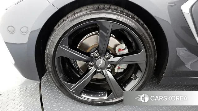 Genesis G70 id 3494584 из Кореи 15