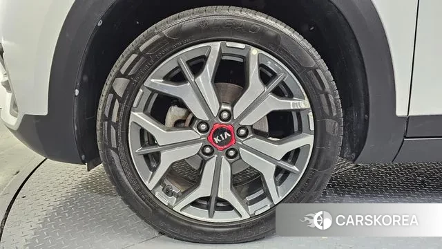 Kia Seltos id 3484580 из Кореи 15