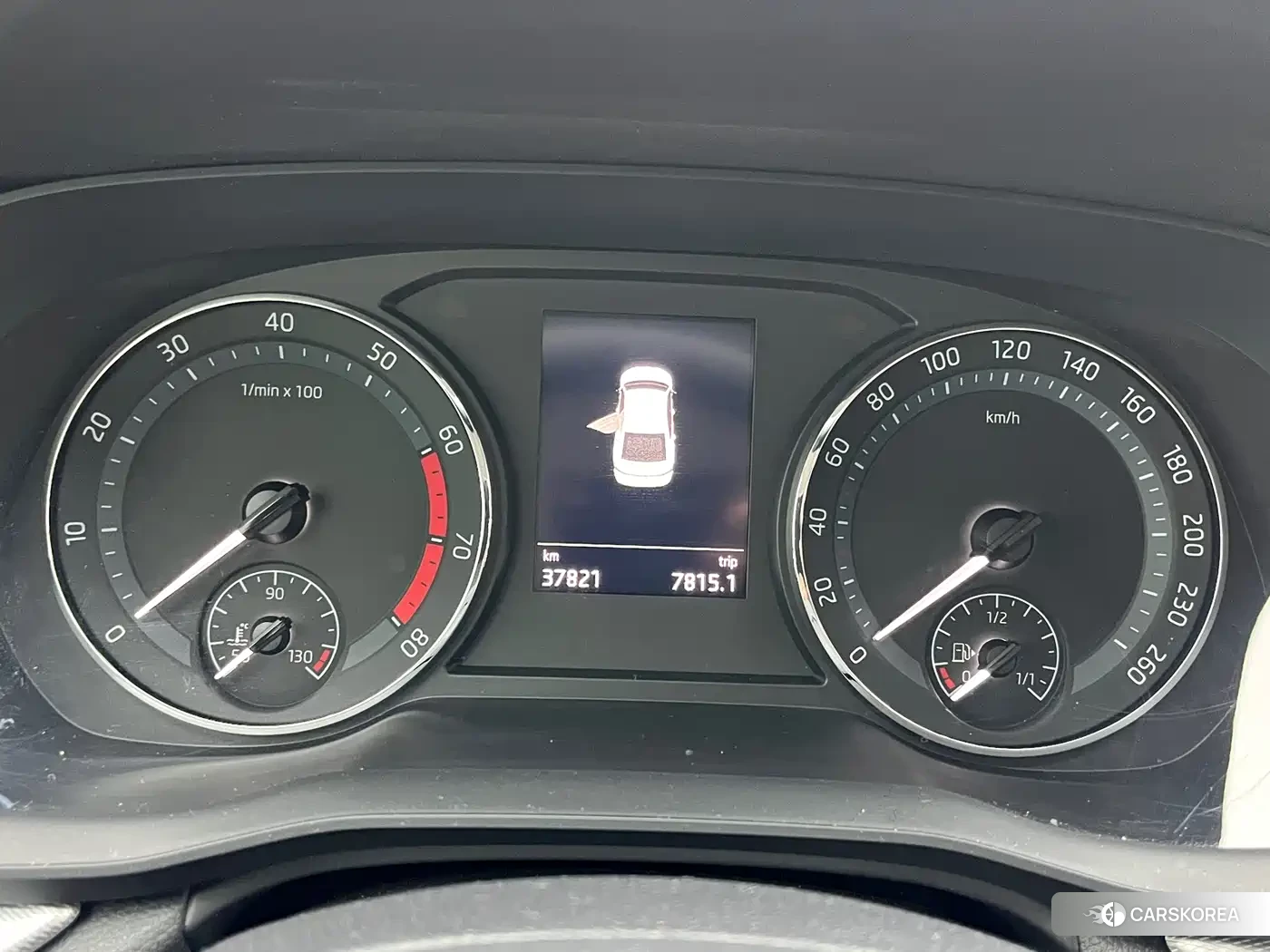 Skoda Octavia id 4538749 из Китая 9