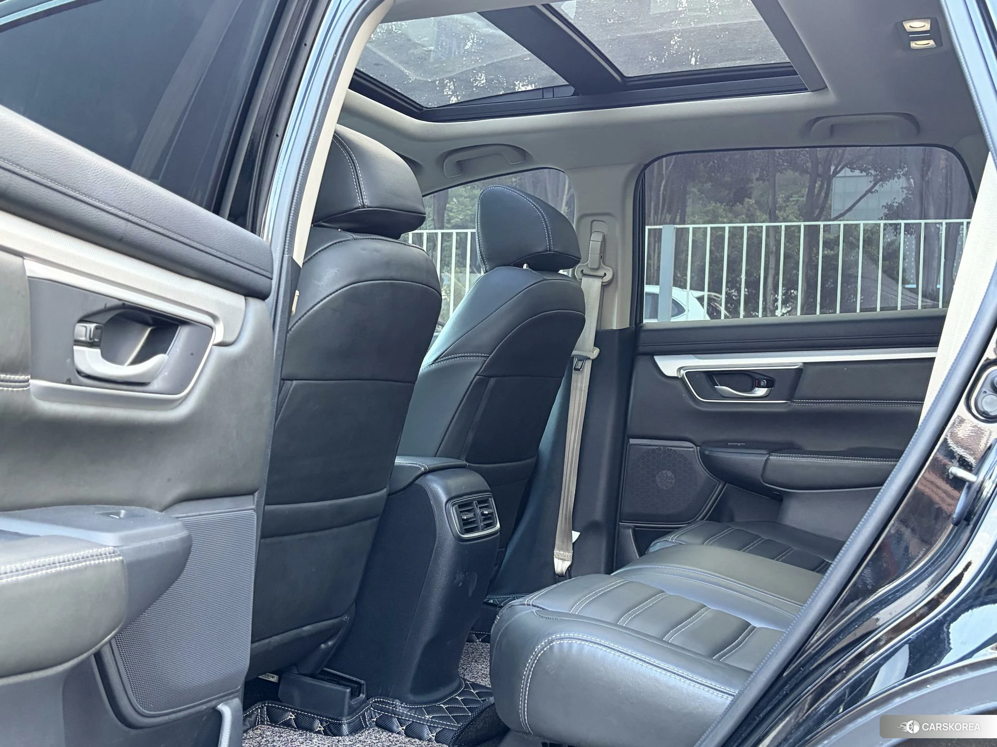 Honda CR-V id 4479438 из Китая 14