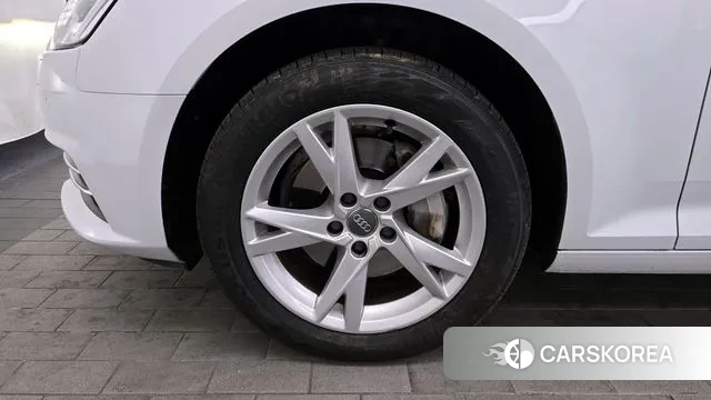 Audi A4 (B9) id 3748407 из Кореи 15