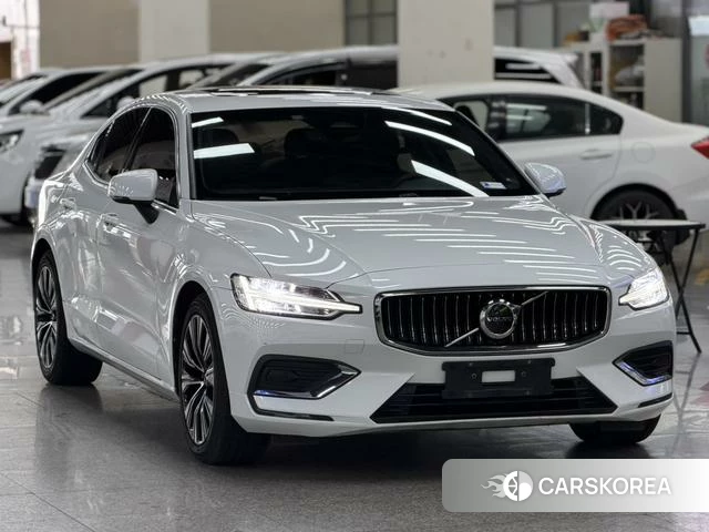 Volvo S60 id 4227309 из Китая 15