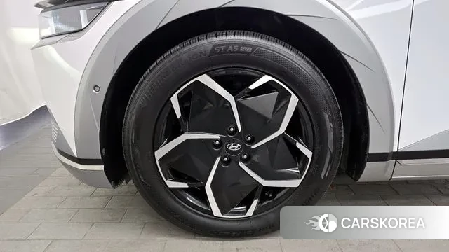 Hyundai Ionic 5 id 3503647 из Кореи 15