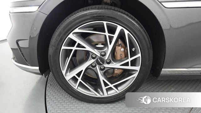 Genesis G90 (RS4) id 4749504 из Кореи 29