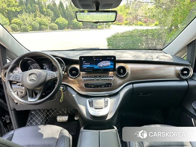 Mercedes-Benz V-class id 4297460 из Китая 16